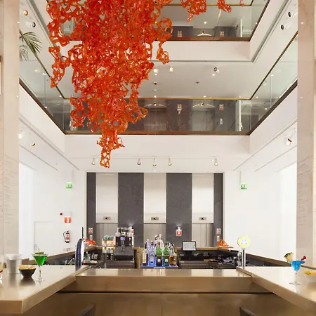 Otel Hilton