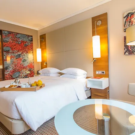 Hilton Otel 4*