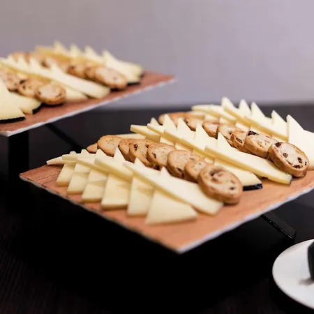 Hilton Отель 4*