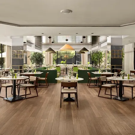 Szálloda Hilton 4*