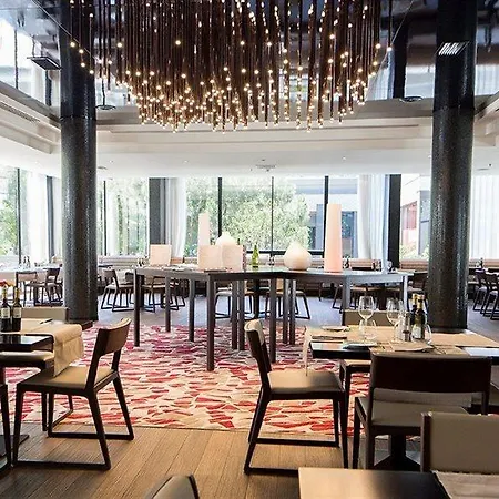 Hilton 4*