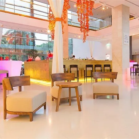 Hilton Otel