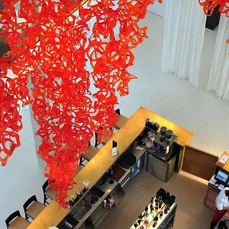 希尔顿巴塞罗那酒店 酒店 4*