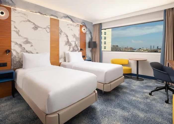 Hilton Hotel 4*